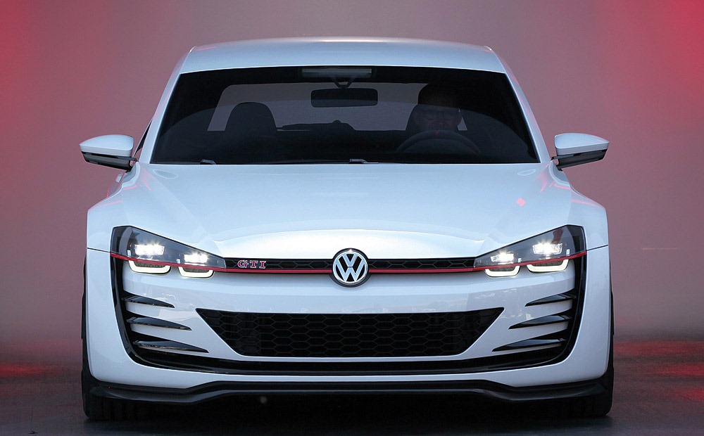 Фото автомобиля VW GOLF GTI