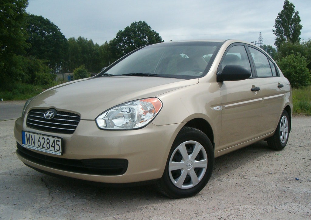  Фото автомобиля Hyundai Accent