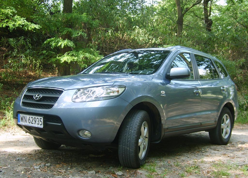 Фото автомобиля Hyundai Santa Fe