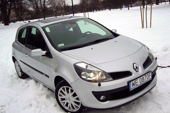 Фото автомобиля Renault Clio