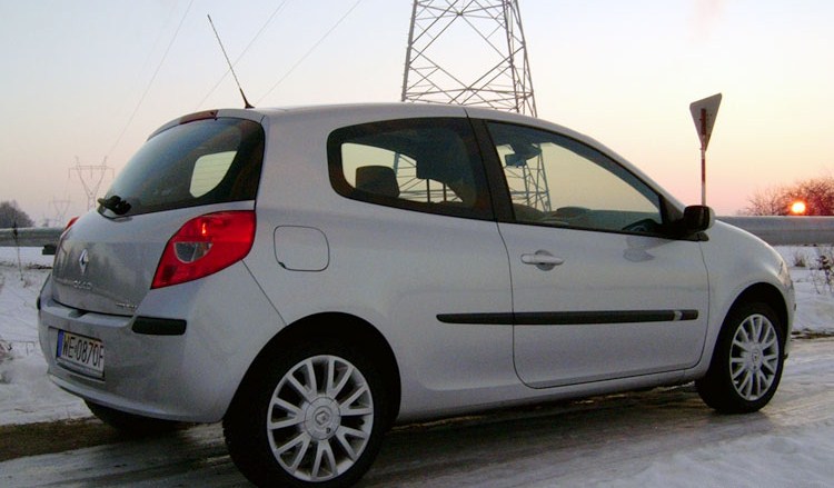 Фото автомобиля Renault Clio